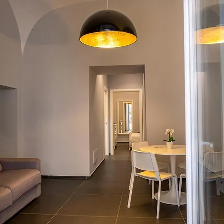Residenza Spinelli & Bianca Nápoles